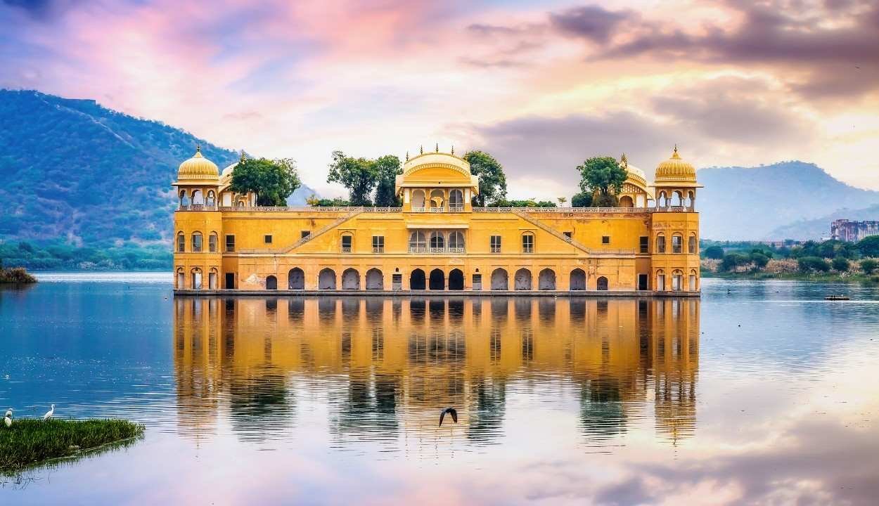 Grand Rajasthan Heritage & Wildlife Tour Package